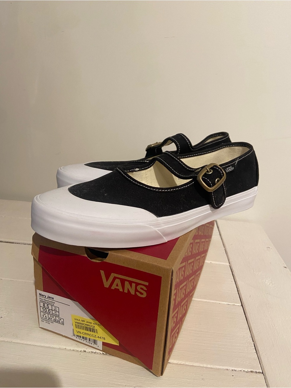 Brand New Vans Mary Jane Sneaker Slides